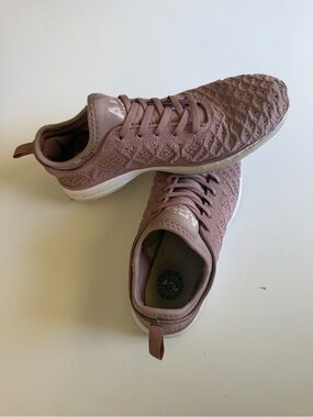 APL Phantom Techloom Lace-Up Sneakers in Dusty Rose